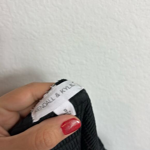 KENDALL + KYLIE BLACK WOMEN MINI DRESS PUFFY SLEEVES SIZE SMALL BRAND NEW - Picture 5 of 6